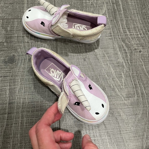 SOLD. Unicorn Vans “Asher V”, 7C - Picture 10 of 12